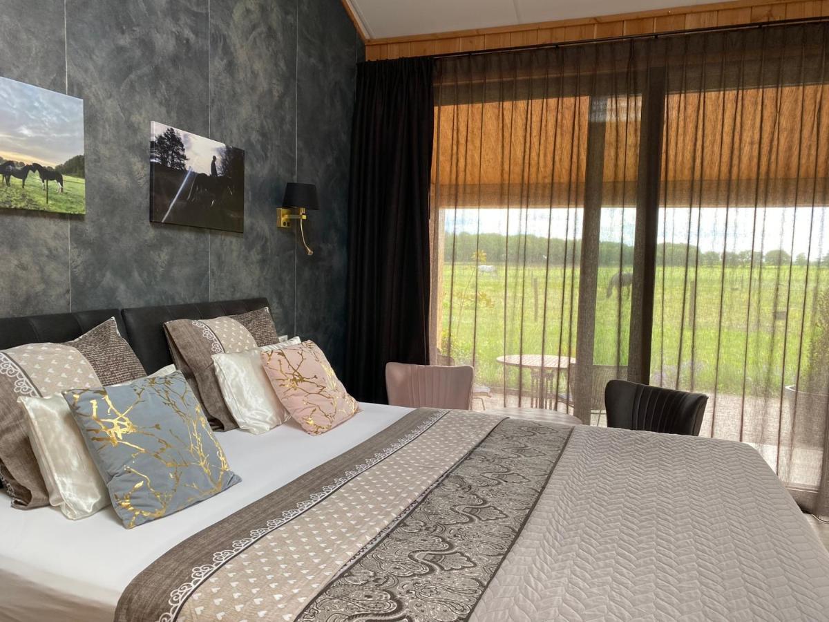 Bed and Breakfast 'T Heidepaleis Garderen Zewnętrze zdjęcie